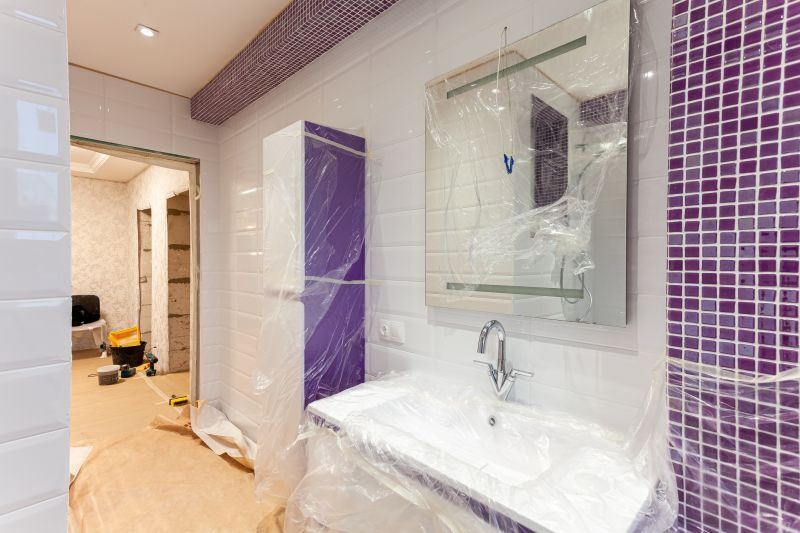 Top Bathroom Remodeling Companies in Hutchinson, KS